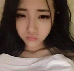 女主播水仙正在播放,直播间的魅力绽放