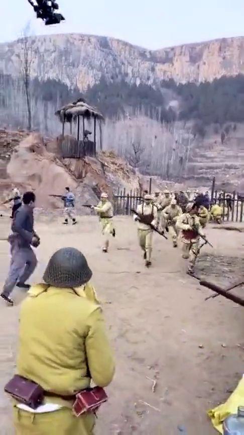 抗日剧笑场花絮,抗日剧中的欢乐瞬间